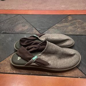 Grey Sanuk Yoga Sling Crus Sandal